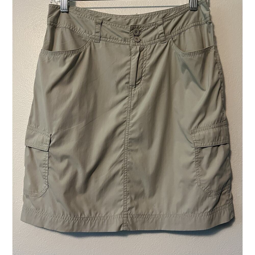 Patagonia Womens Sz 4 Hiking Skirt Khaki Beige Cargo Nylon Stretch Outdoor Trail